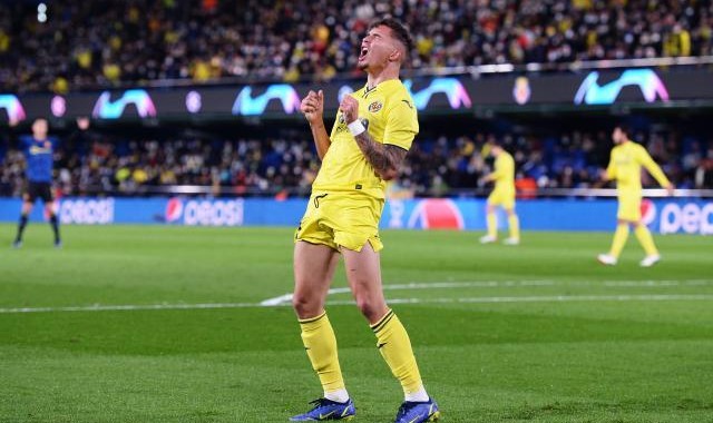 开云体育-黄潜送人头助曼联出线 埃梅里再一次卫冕欧联杯？